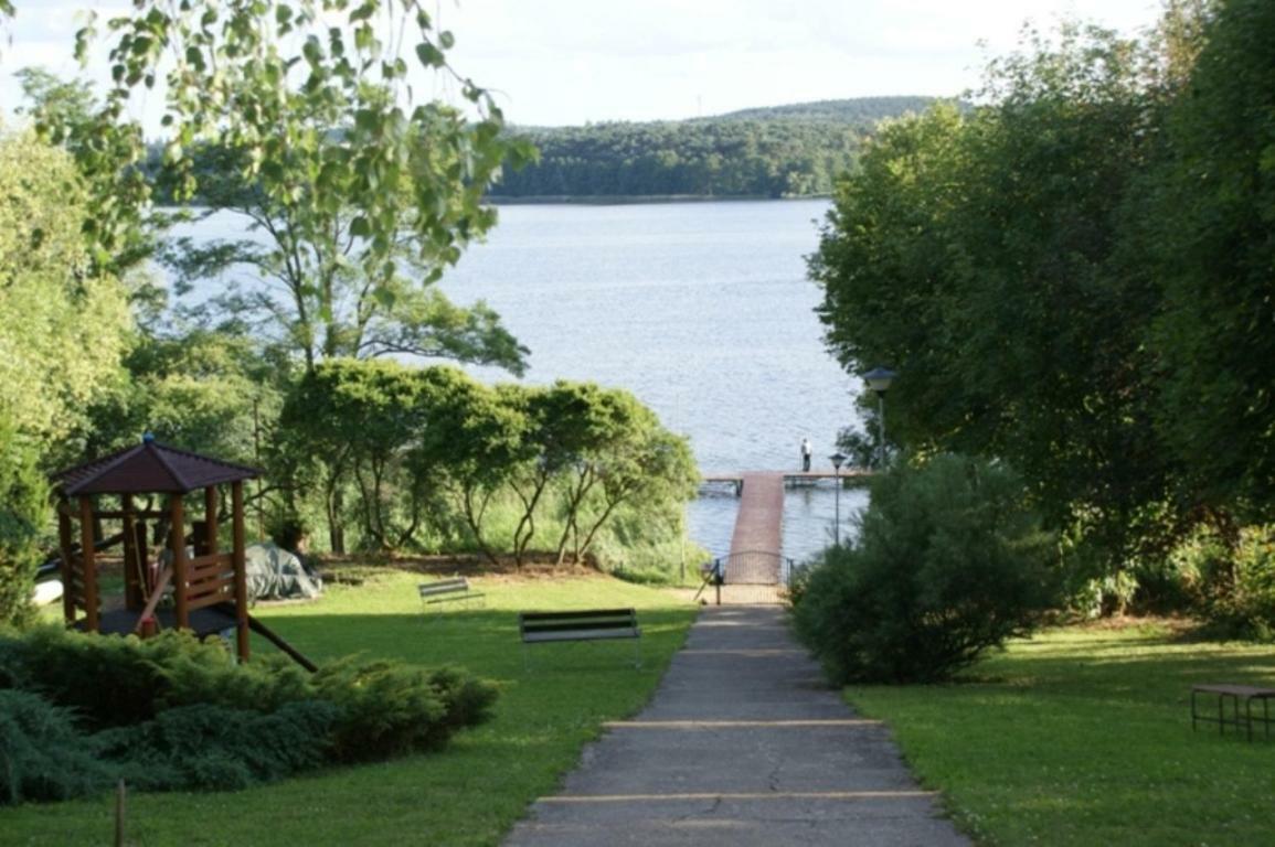 Villa Osrodek Wypoczynkowy Sielawa Chrzypsko Wielkie Exterior foto